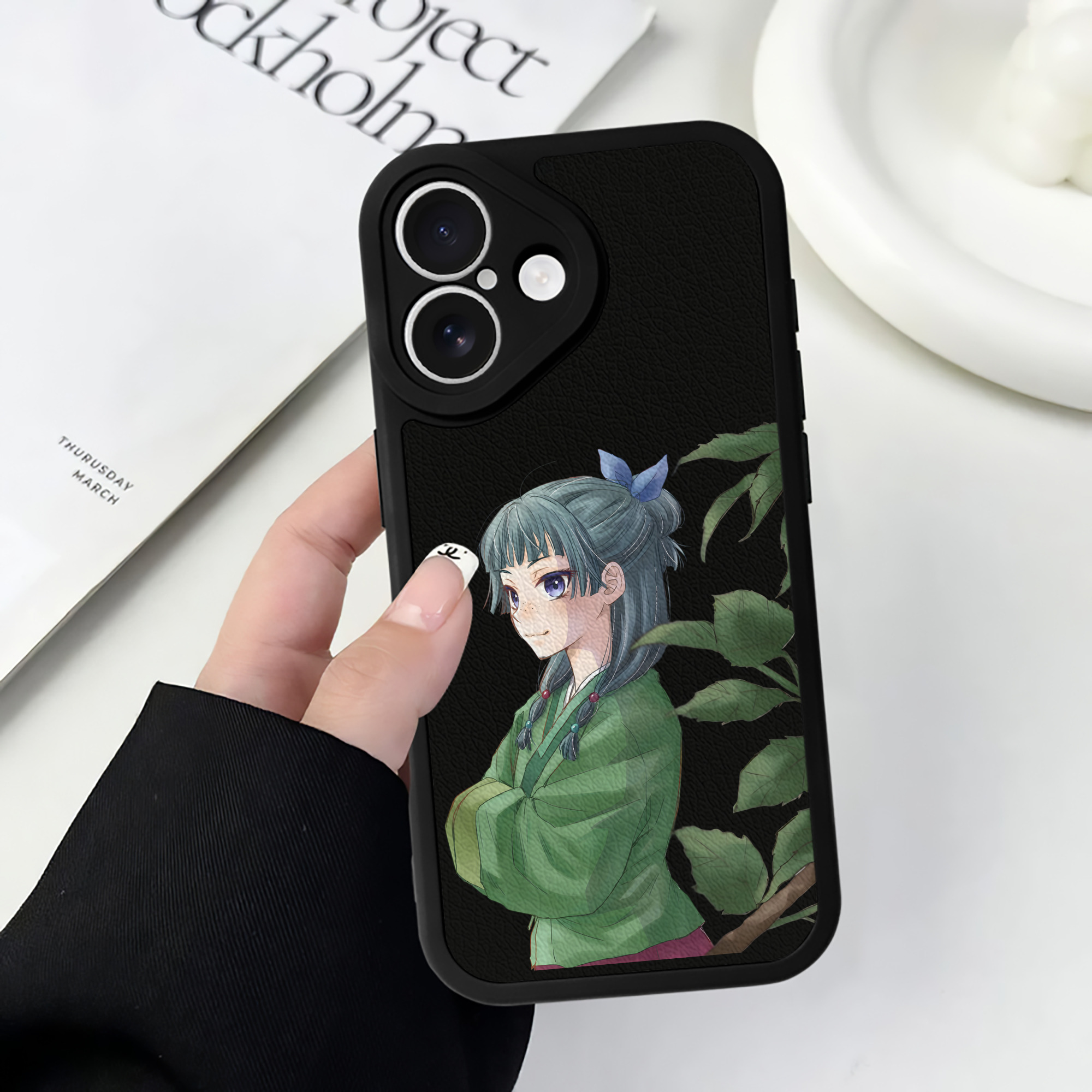 （画像用） 薬屋のひとりごと The Apothecary Diaries 【iPhone 16シリーズ対応】シリコンスマホケース（レザー調） 材質：シリコン